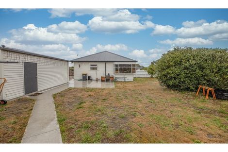 Photo of property in 127 Marlow Road, Aranui, Christchurch, 8061