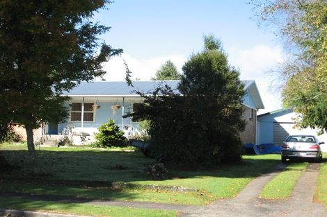 Photo of property in 17 Kenmore Place, Tokoroa, 3420