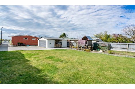 Photo of property in 135 Ohoka Road, Kaiapoi, 7630