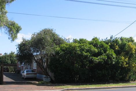 Photo of property in 1/62 Abbotts Way, Remuera, Auckland, 1050