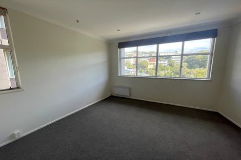 Photo of property in Terrace Garden Apartments, 9a/120 The Terrace, Wellington Central, Wellington, 6011