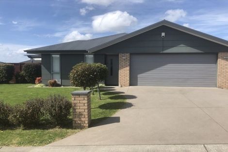 Photo of property in 24 Helenslee Road, Pokeno, 2402