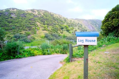 Photo of property in 80 Tilley Road, Paekakariki, 5034