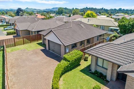 Photo of property in 13 Malta Crescent, Katikati, 3129