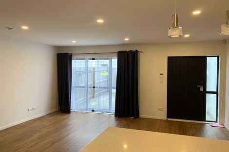 Photo of property in 5a Divine Lane, Manurewa, Auckland, 2102