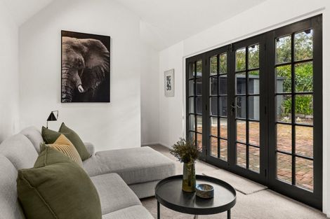 Photo of property in 115 Te Mata Peak Road, Havelock North, 4130