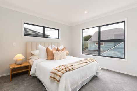 Photo of property in 20b Korau Grove, Stokes Valley, Lower Hutt, 5019