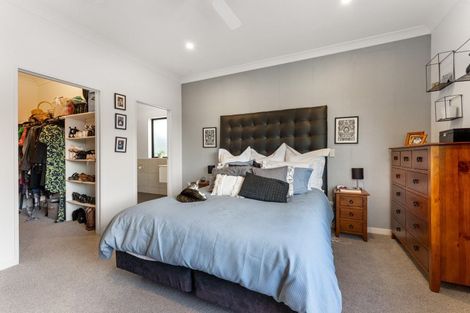 Photo of property in 5 Crabapple Close, Milson, Palmerston North, 4414