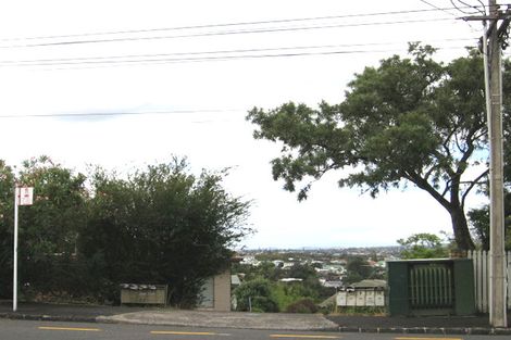 Photo of property in 3/103 Hinemoa Street, Birkenhead, Auckland, 0626