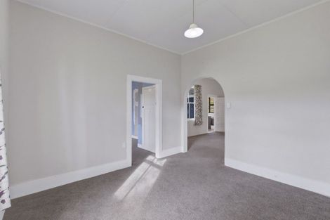 Photo of property in 921 Ongo Road, Hunterville, 4782