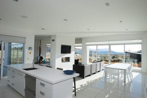 Photo of property in 12 Pollock Place, Lake Tekapo, 7999
