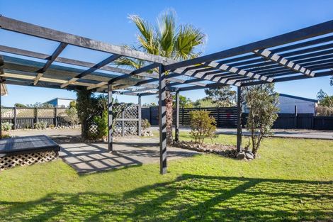 Photo of property in 16b Karaka Street, Otaki Beach, Otaki, 5512