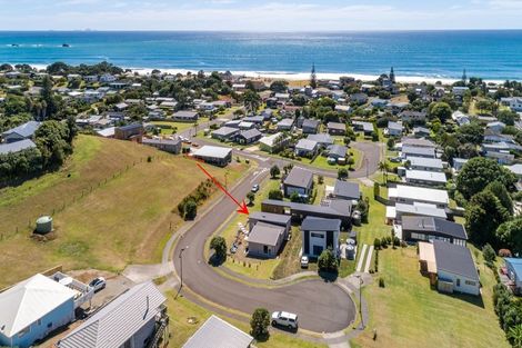 Photo of property in 5 Ross Place, Whiritoa, Whangamata, 3691