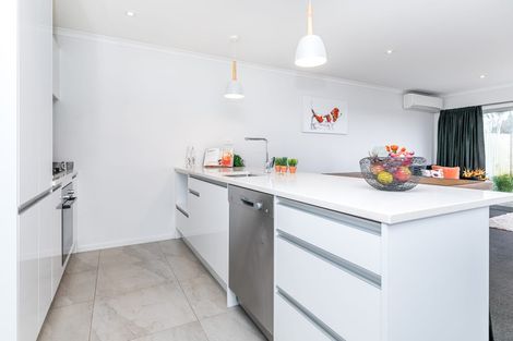 Photo of property in 1/70 Mahoe Street, Melville, Hamilton, 3206