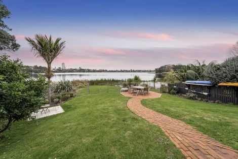 Photo of property in 1/38 Kitchener Road, Milford, Auckland, 0620