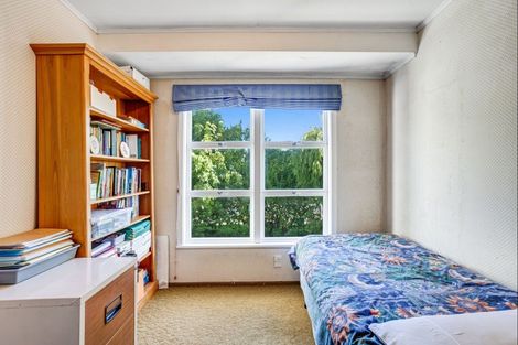 Photo of property in 42 Koraha Road, Kumeu, 0892