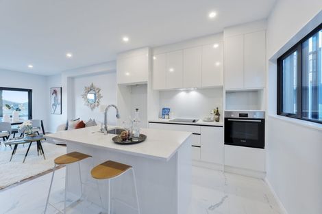 Photo of property in 14f Geordie Street, Henderson, Auckland, 0612