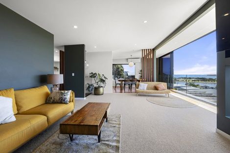 Photo of property in 18 Upper Bow Street, Raglan, 3225