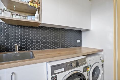 Photo of property in 21 Goldie Drive, Rangiora, 7400