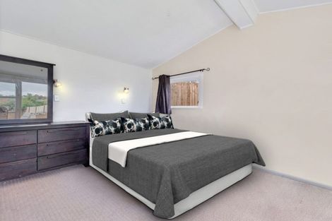 Photo of property in 202 Welcome Bay Road, Welcome Bay, Tauranga, 3112