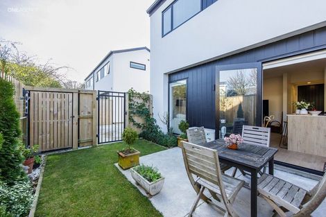 Photo of property in 3/16 Devon Street, Sydenham, Christchurch, 8023