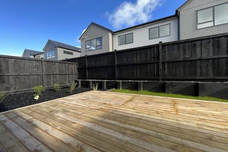 Photo of property in 13 Babos Avenue, Kumeu, 0810