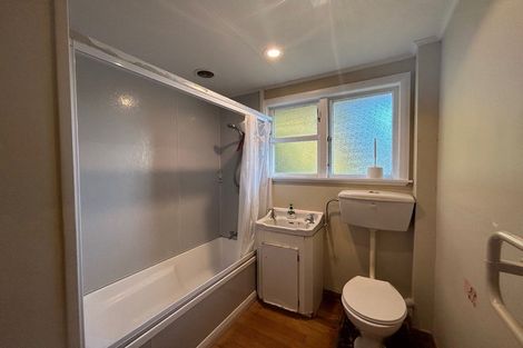 Photo of property in 38 Rawlings Street, Bader, Hamilton, 3206