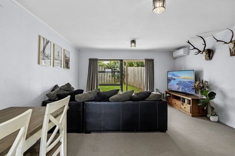 Photo of property in 2/11 Robins Road, Judea, Tauranga, 3110