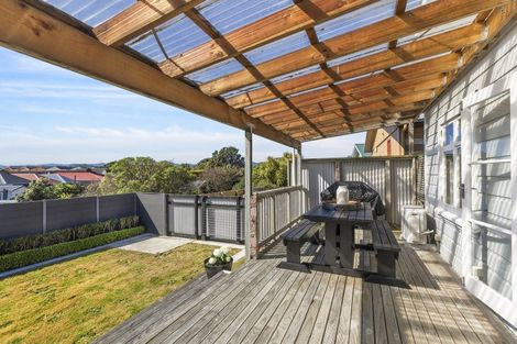Photo of property in 3 Endeavour Street, Lyall Bay, Wellington, 6022