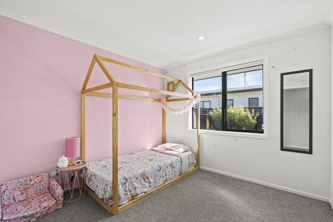 Photo of property in 5 Gallantry Lane, Halswell, Christchurch, 8025