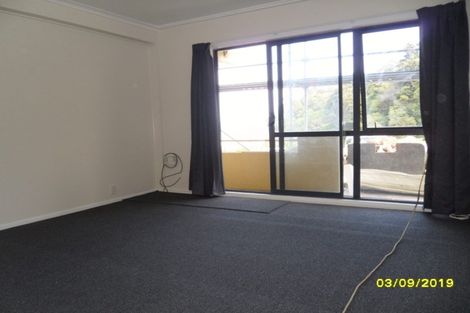 Photo of property in 4 London Road, Korokoro, Lower Hutt, 5012