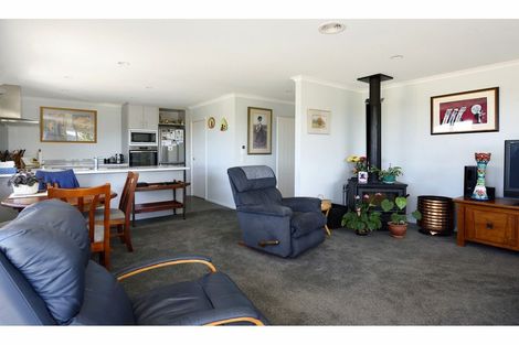 Photo of property in 70 Galeo Road, Redwood Valley, Richmond, 7081