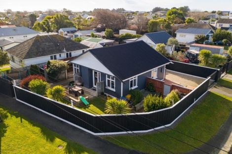 Photo of property in 199 Union Street, New Brighton, Christchurch, 8061