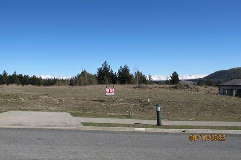 Photo of property in 28 Mistake Drive, Lake Tekapo, 7999