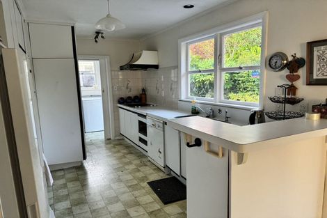 Photo of property in 20 Sovereign Place, Glenfield, Auckland, 0629