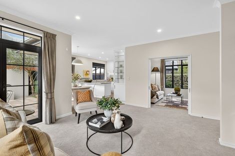 Photo of property in 106 Hamilton Avenue, Ilam, Christchurch, 8041