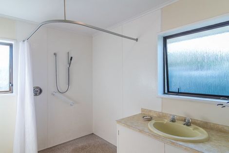 Photo of property in 39 Belvedere Avenue, Waikanae, 5036