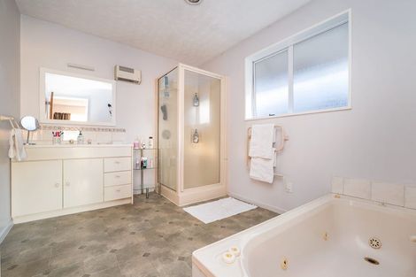 Photo of property in 28 Roydon Drive, Templeton, Christchurch, 8042