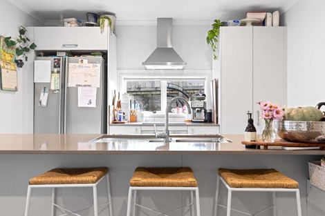 Photo of property in 19 Kirk Lane, Ohauiti, Tauranga, 3112