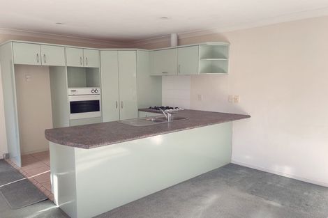 Photo of property in 2/3 Inagh Close, Dannemora, Auckland, 2016