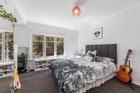 Photo of property in 89 Wood Bay Road, Titirangi, Auckland, 0604