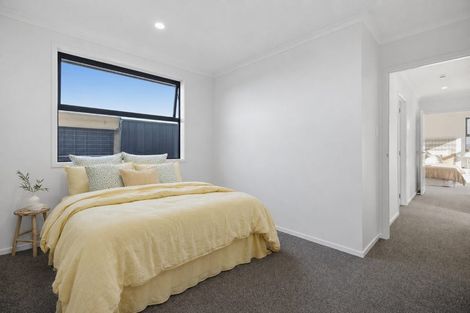 Photo of property in 64 Empire Crescent, Papamoa, 3118