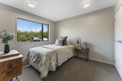 Photo of property in 94a Springvale Road, Clyde, Alexandra, 9391