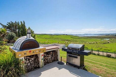 Photo of property in 90 Gilbert Road, Mata, Whangarei, 0171