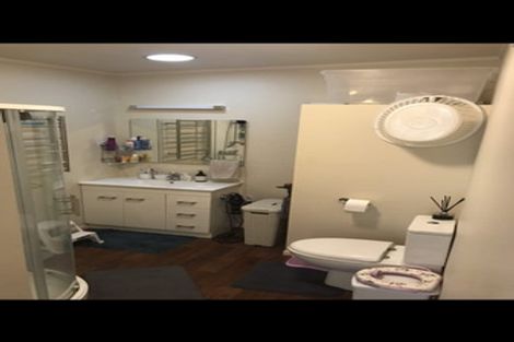 Photo of property in 16 Ropiha Street, Fitzroy, New Plymouth, 4312