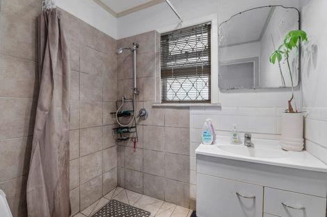 Photo of property in 124 Devon Street, Hillcrest, Rotorua, 3015