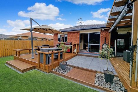 Photo of property in 8 Mccahon Drive, Pukehangi, Rotorua, 3015