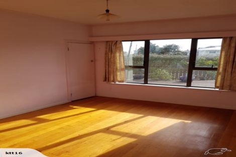 Photo of property in 37 Graeme Avenue, Mangere East, Auckland, 2024