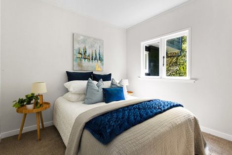 Photo of property in 7 Westhill Road, Point Howard, Lower Hutt, 5013