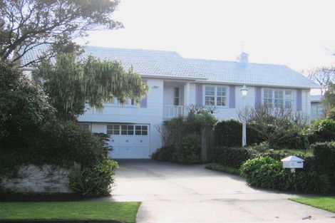 Photo of property in 25 Chilton Grove, Hokowhitu, Palmerston North, 4410